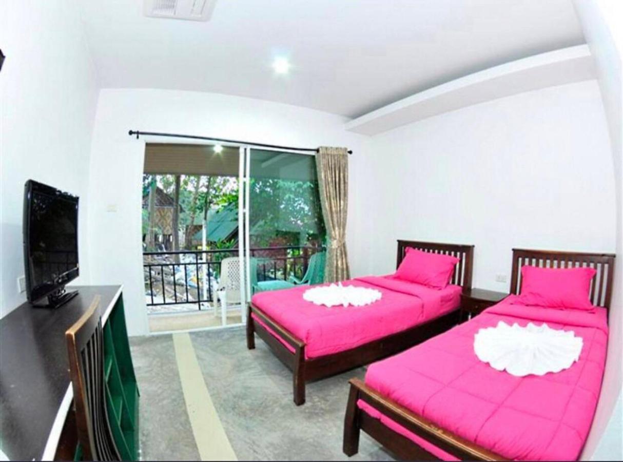 Pp Midnight Hotel Phi Phi Islands Exterior photo